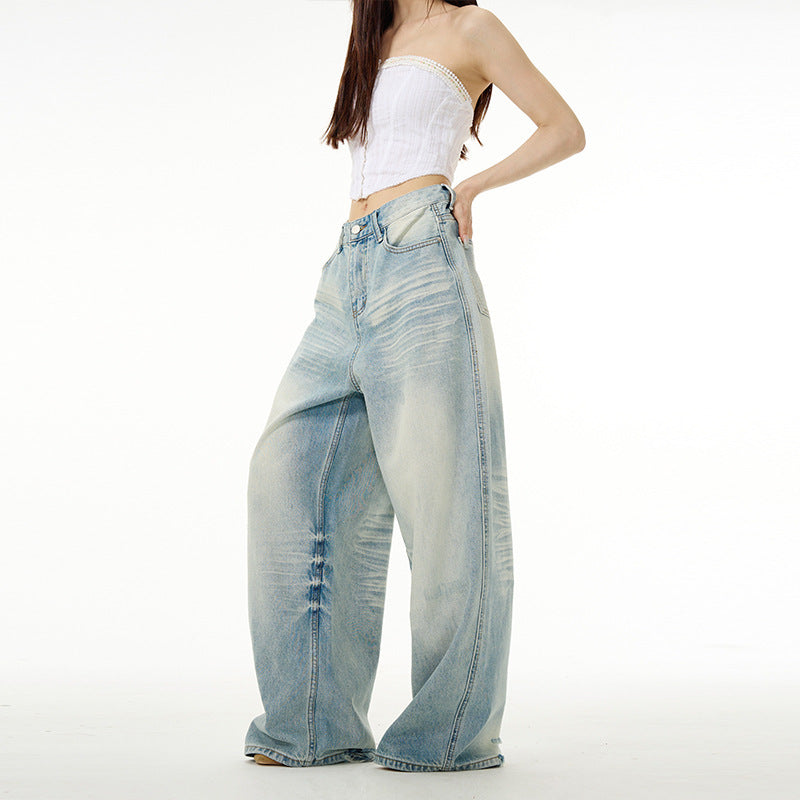 Jake – Water Washed Wide Jeans with Distressed Details