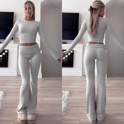 Claire – Casual Sportswear Suit with Bell-bottom Pants