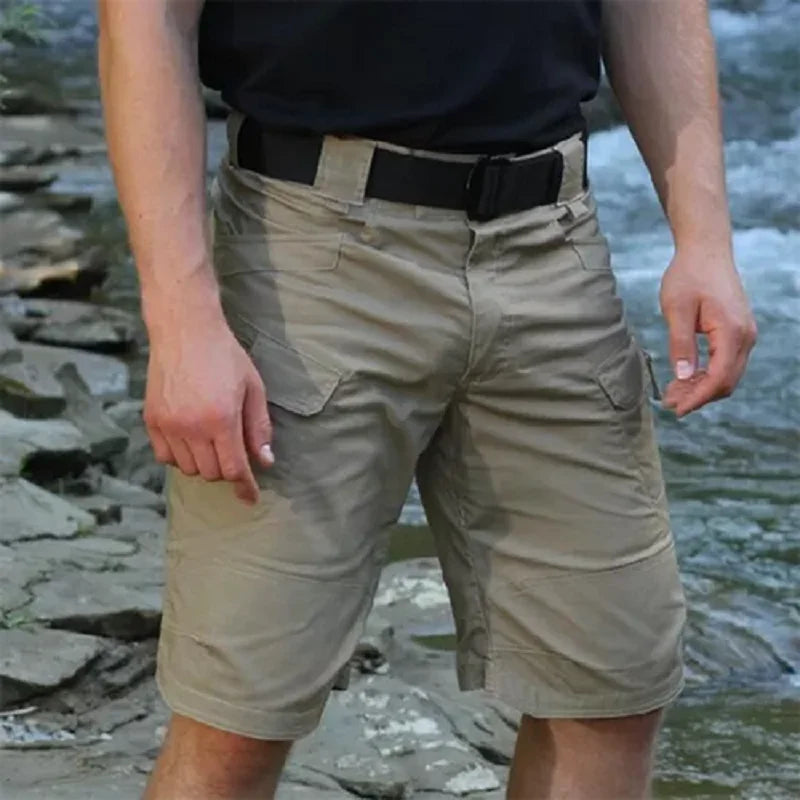 Danny – Multi-Pocket Shorts with Free Belt