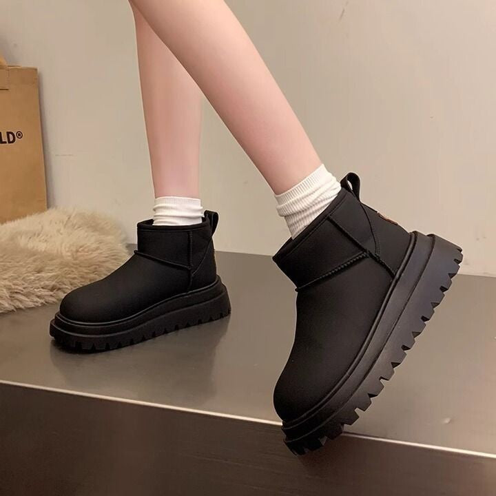 Emma – Fleece-Lined Vegan Leather Snow Boots