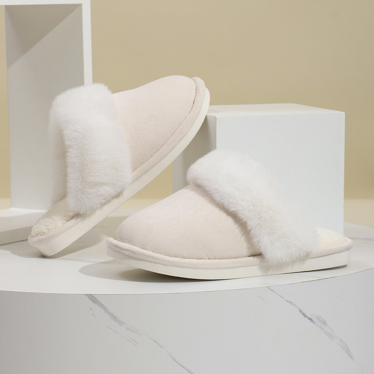 Hannah – Cozy Vegan Suede Slippers