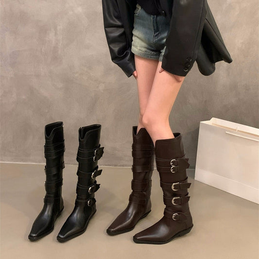 Melissa – Chunky Heel Pointed Brown Boots