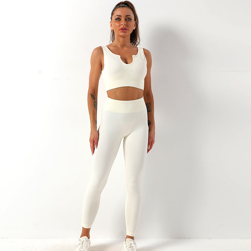 Wendy – Women's Yoga Sportswear Set with Bra and Hip Lift Trousers