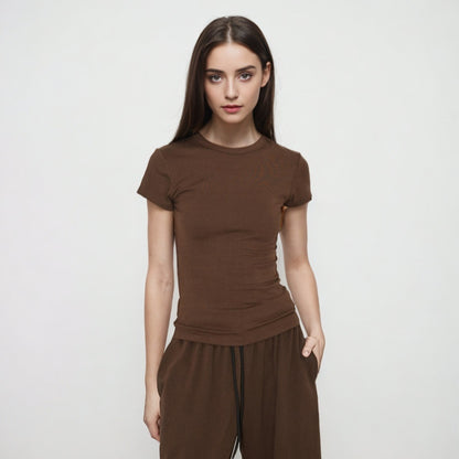 Sandra – Slimming Round Neck T-Shirt