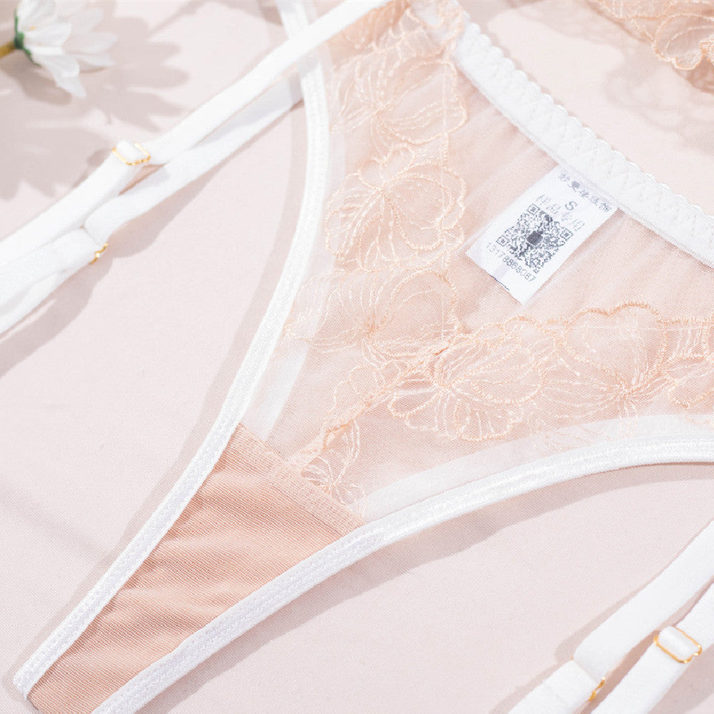 Elizabeth – Elegant Thin Lingerie Set