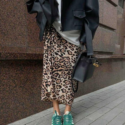 Joy – Leopard Print A-Line Skirt