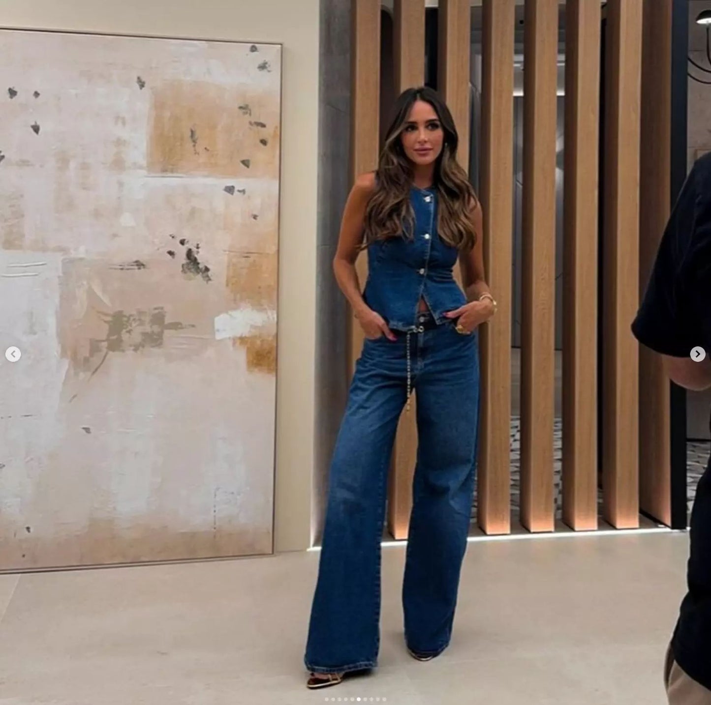 Zoe – Fashion Sleeveless Suit with Wide-leg Pants