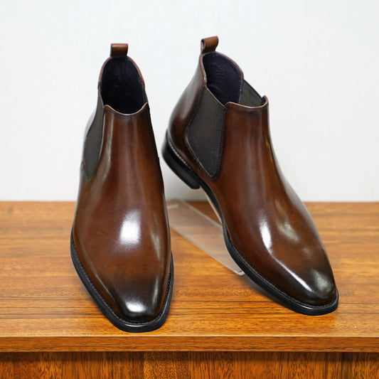 Elliott – Vintage Vegan Leather Chelsea Boots