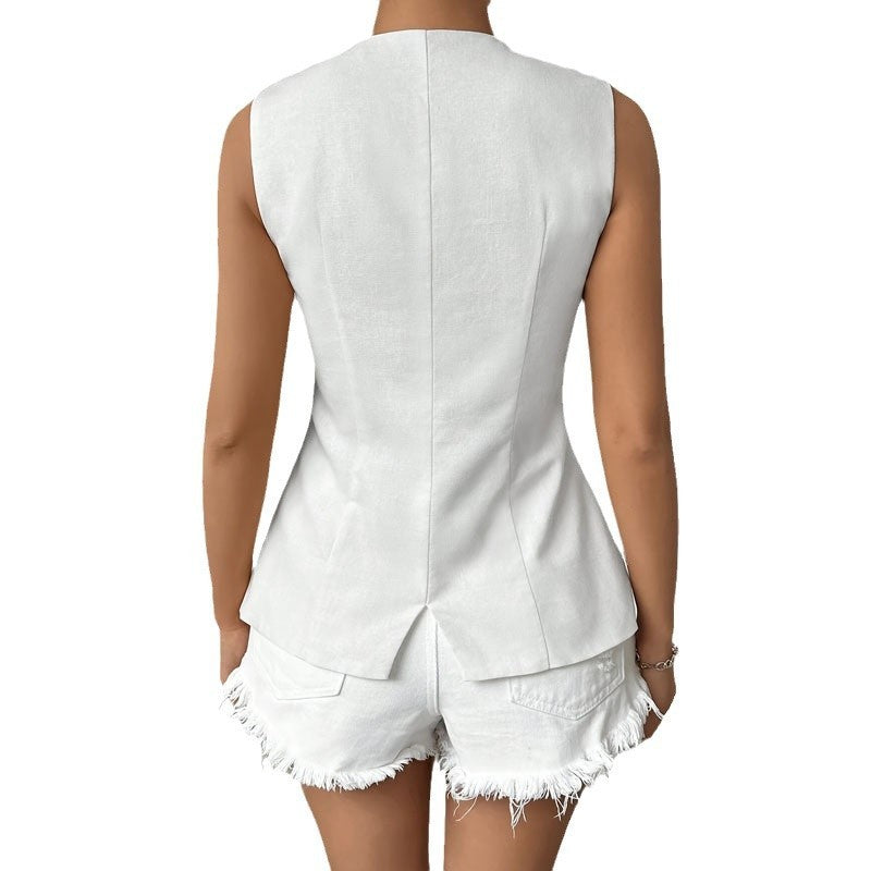 Lauren – Elegant Sleeveless Vest with Buttons