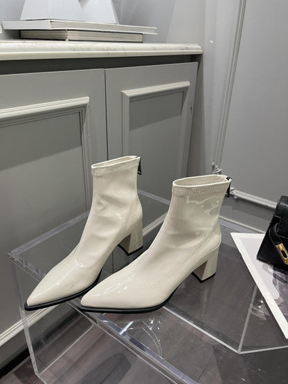 Jean – British Style Chunky Heel Booties