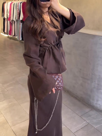 Mary – V-neck Tunic & High-waisted Skirt Set