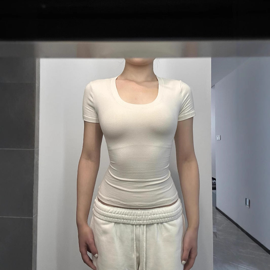 Adele – Women's Slim Fit Sports Top with U-Collar