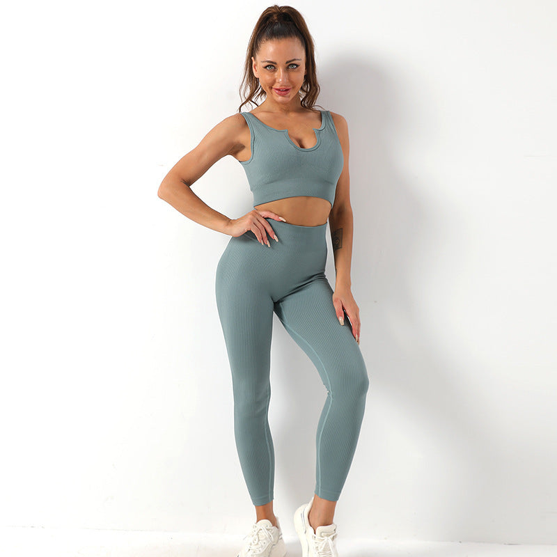 Wendy – Women's Yoga Sportswear Set with Bra and Hip Lift Trousers