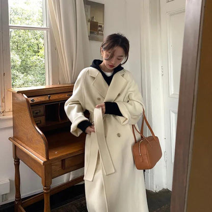 Mandy – Elegant Scarf Collar Woolen Coat