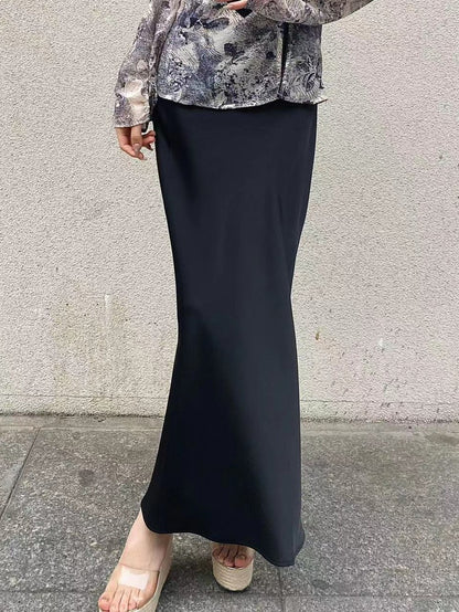 Rose – Glossy High-Waist Fishtail Skirt