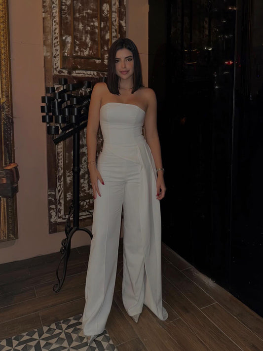 Carly – Elegant White Tube Top & High-Waisted Pants Set