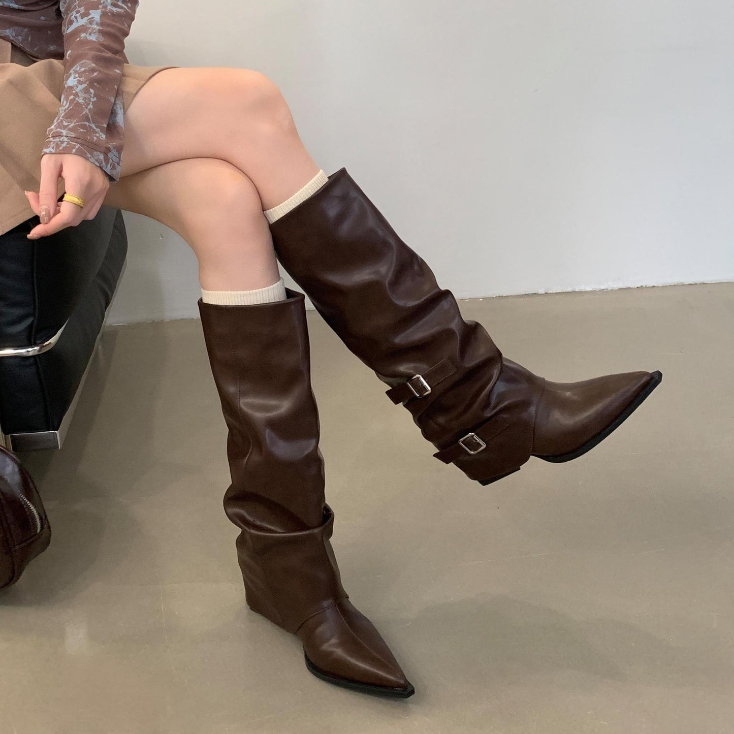 Kelly – Punk Mid-Heel Knee-High Boots with Buckle