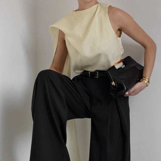 Rebecca – Elegant Sleeveless Tank Top