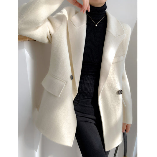 Rachel – Short Woolen Blazer in Hepburn Style