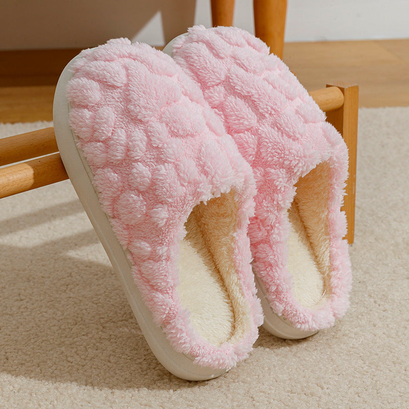 Joan – Cozy Unisex Plush Slippers