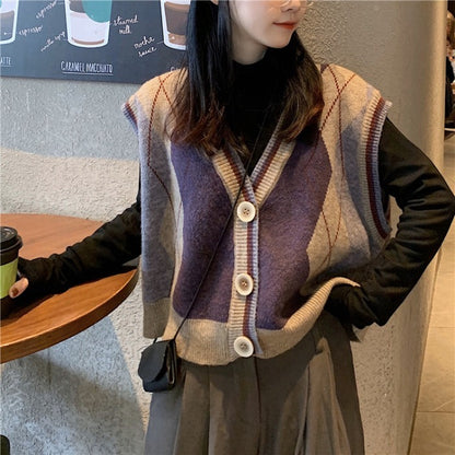 Margaret – Women's Loose Fit Vest