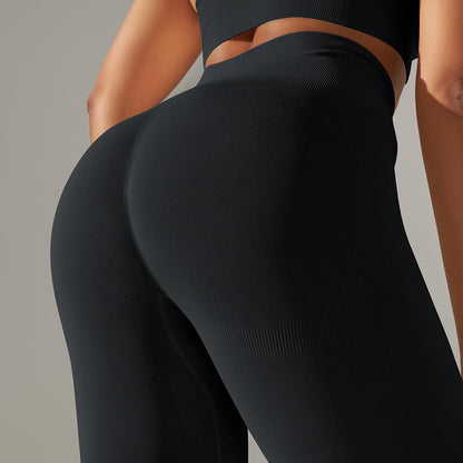 Kim – Seamless Yoga Pants with Moisture Wicking
